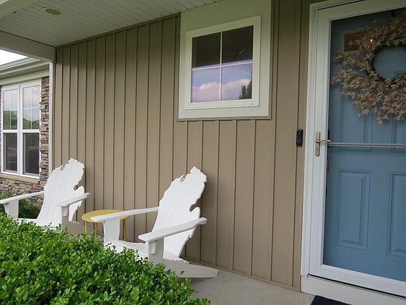 5th image of 12961 Sweetbriar Dr
