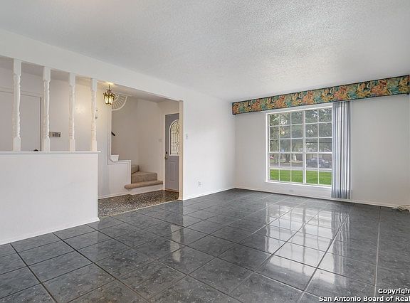 5th image of 12715 Prima Vista Dr