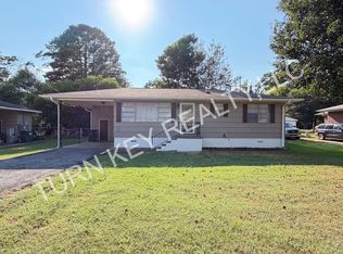 2724 Clyburne St, Bessemer, AL 35023
