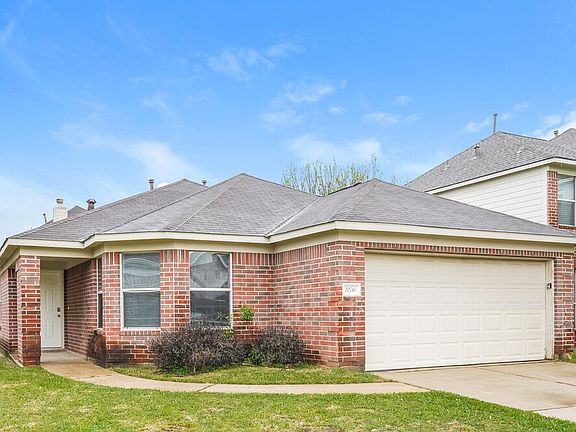 3rd image of 20746 Fox Cliff Ln