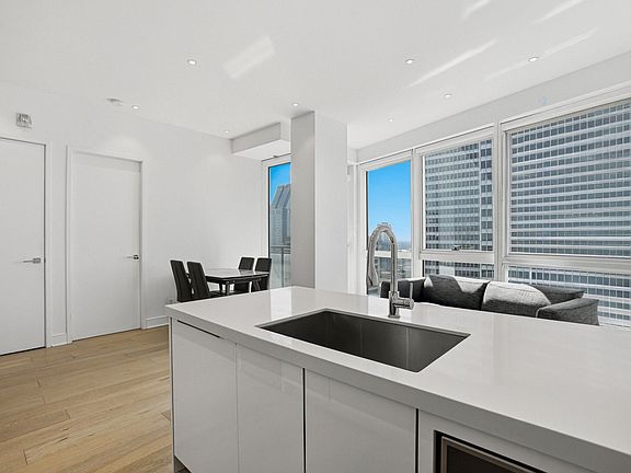 2nd image of 1188 Avenue Un #3903