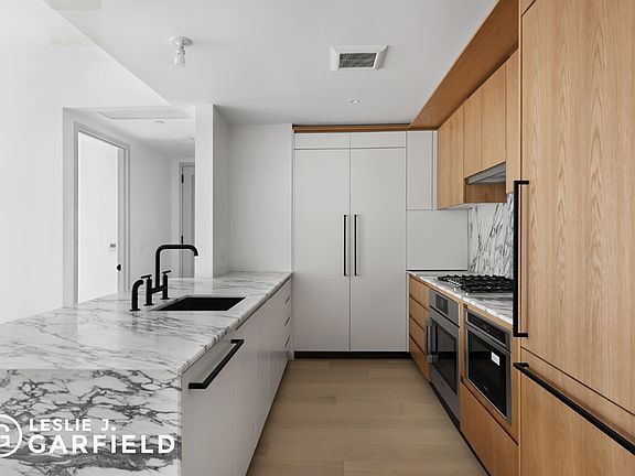 3rd image of 300 N 7th St #5G
