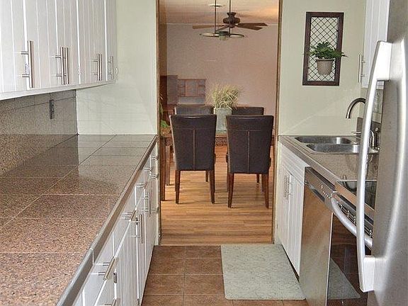 3rd image of 2179 Roger Dr