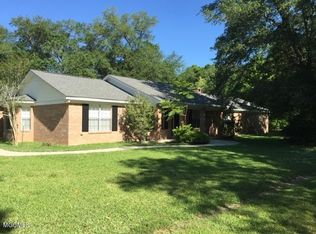 1092 Railroad St, Long Beach, MS 39560