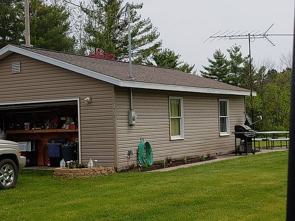 5th image of 1528 Moose Dr