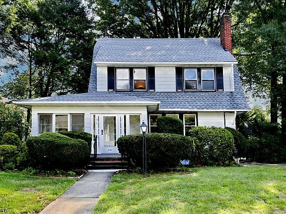 4th image of 209 Harding Rd