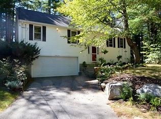 34 Hilltop Ln, Mansfield, MA 02048
