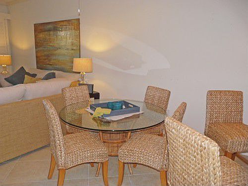 4th image of 3901 Kens Way Unit 3206