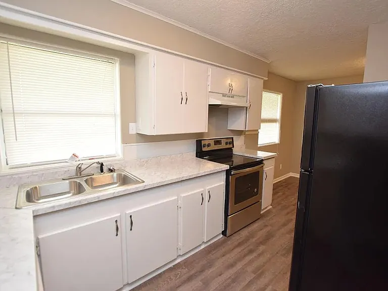 2607 General Patch St — Photo 2