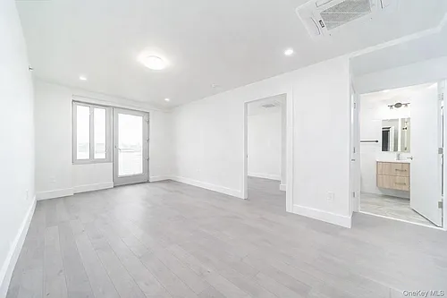13119 Fowler Ave #4A Photo 1