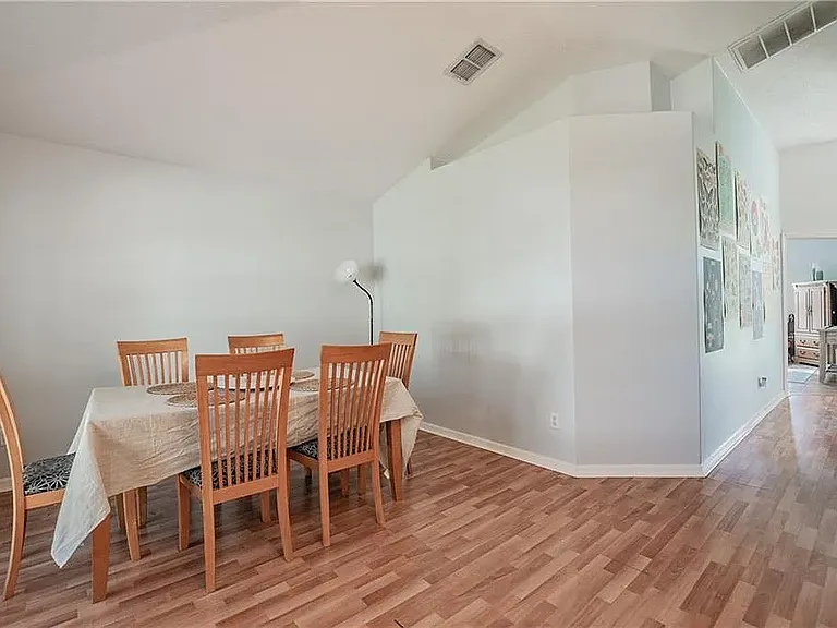 4158 Forest Island Dr — Photo 10