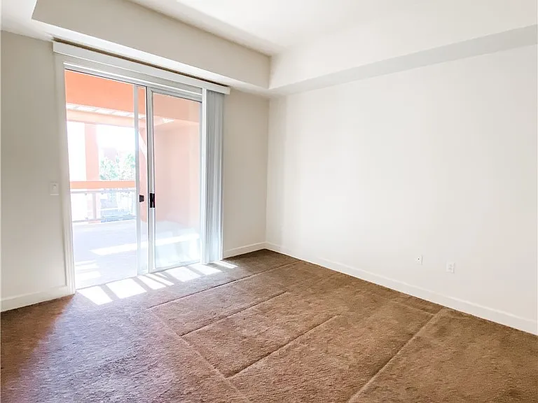 75 E Agate Ave #401 — Photo 7