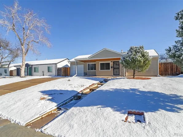 3016 S Grape Way, Denver, CO 80222