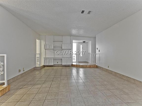 5th image of 816 Palmhurst Dr