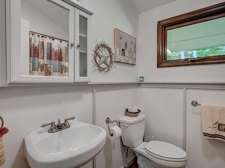 186 Ledgewood Rd — Photo 28