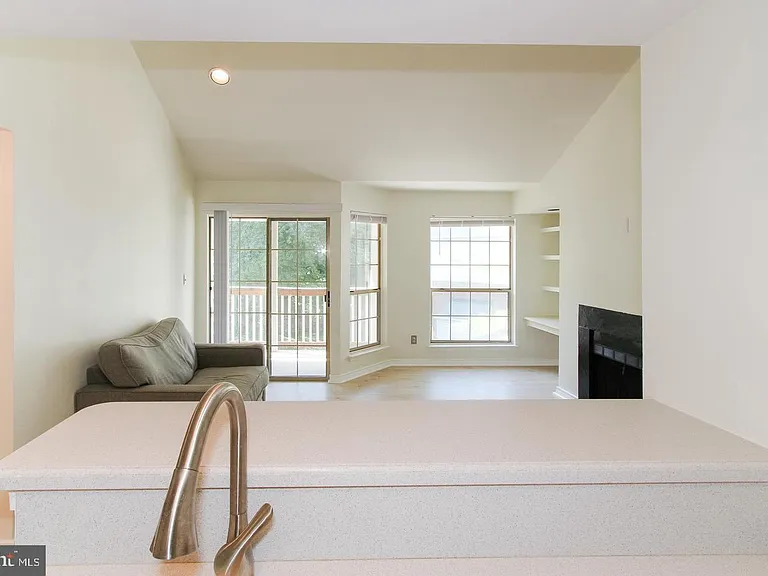 3916 Penderview Dr #436 — Photo 18