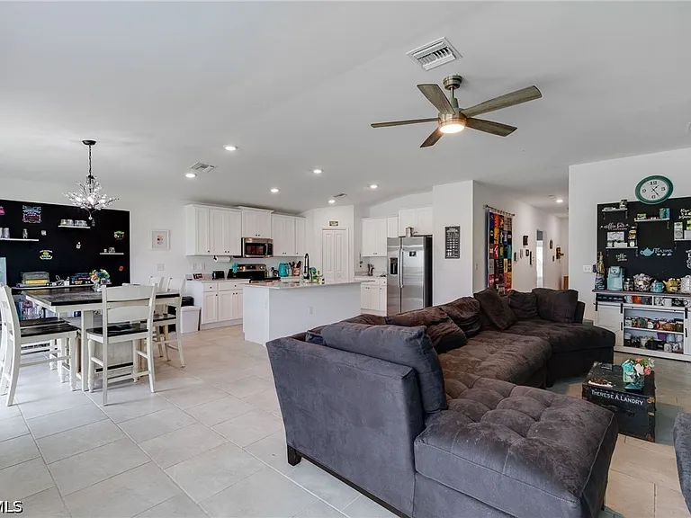 3856 Treasure Oak Way — Photo 4