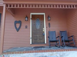 2 Lynn Ln, Milford, MA 01757