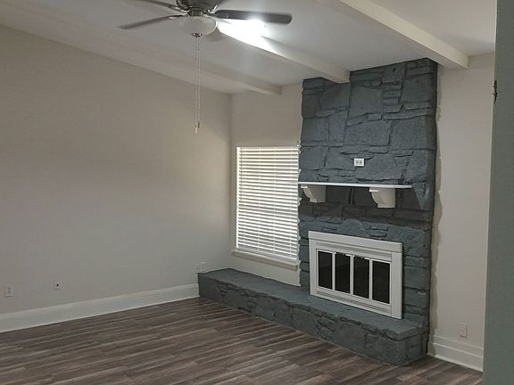 2nd image of 9405 Newberry Dr