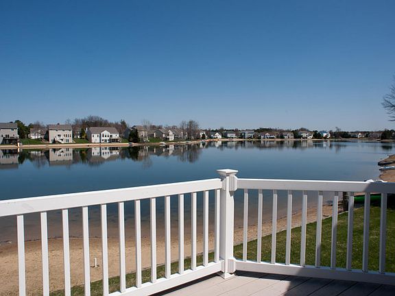 4th image of 359 Sand Castle Dr