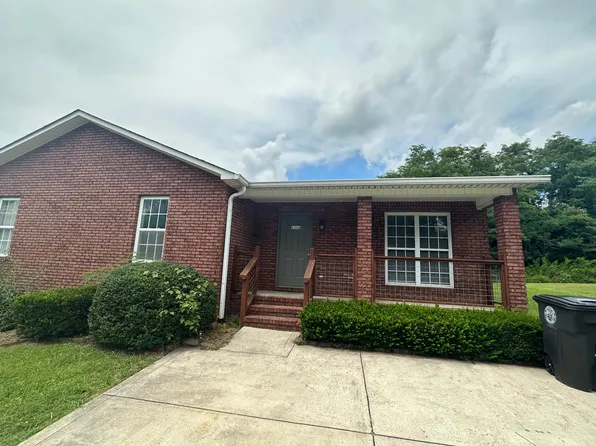 136 Alcorn St #A, Cookeville, TN 38506
