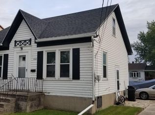 1925 24th St, Two Rivers, WI 54241