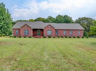 629 Mobley Rd, Clarksville, TN 37043