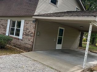 9750 Woodville Rd, Kevil, KY 42053