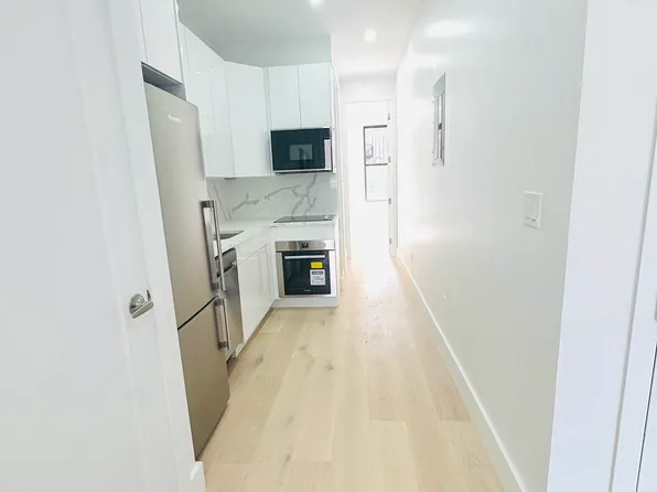 644 Tenth Avenue image 1 of 15
