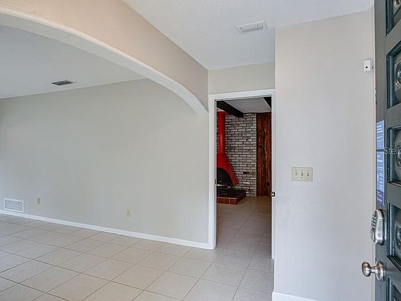 5th image of 1331 Adams St