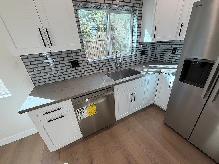 13369 Garber St #13369 — Photo 6