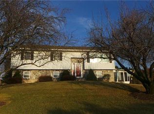 7476 Miller Dr, Bath, PA 18014