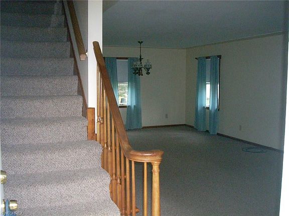 4th image of 776 Wildwood Dr