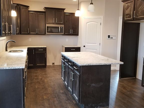 3rd image of 48 Easthaven Lot 48
