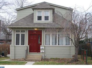 21 W Collingswood Ave, Oaklyn, NJ 08107
