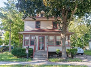 320 W Melvin Ave, Oshkosh, WI 54901