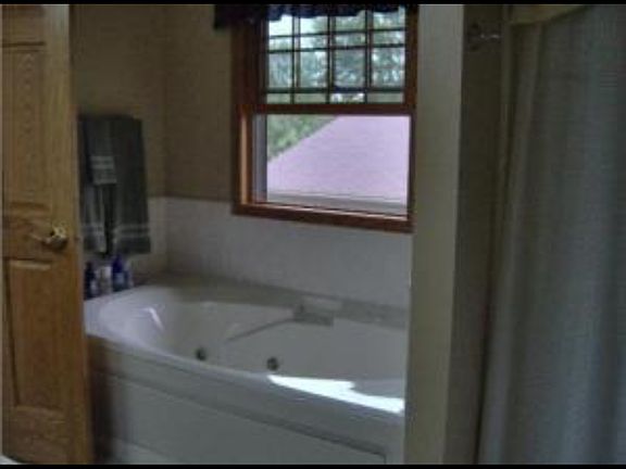2nd image of 110 W 18th St