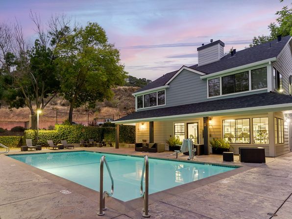 2500 Deer Valley Rd APT 0611