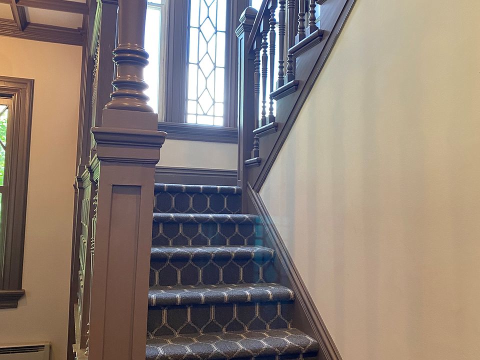 Stairs to 2nd Floor