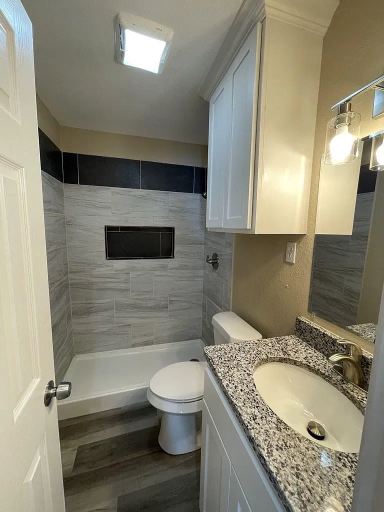 607 Mckenzie Avenue - 1 — Photo 4