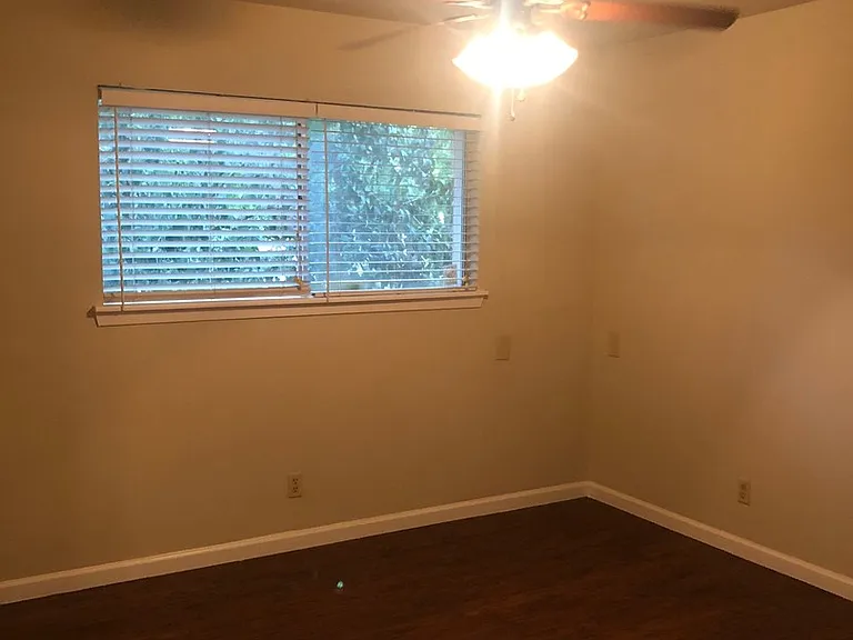 4306 Avenue A #109 — Photo 12