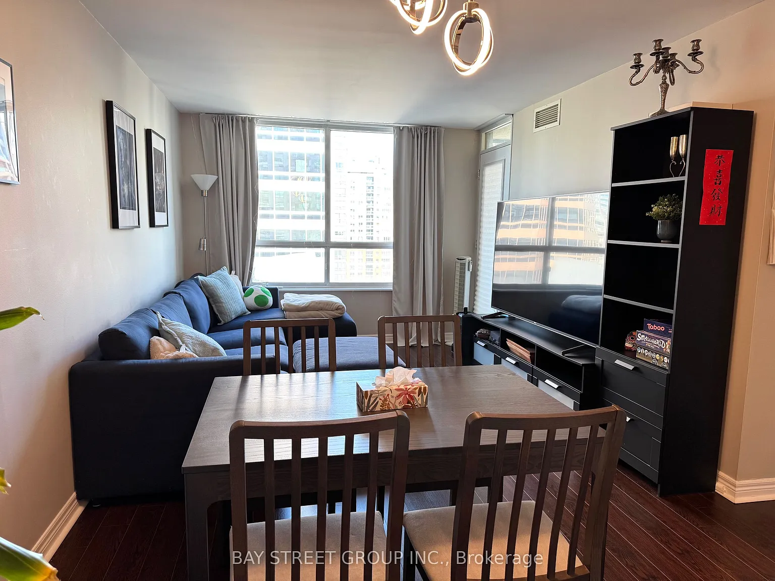 18 Parkview Ave — Photo 4