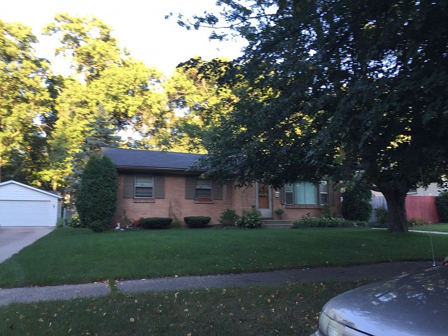 1st image of 3942 Hazelwood Ave SW