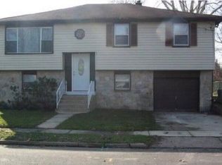 1410 Thompson Ave, Gloucester City, NJ 08030