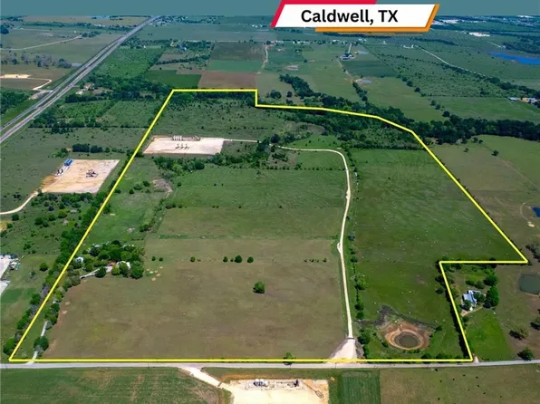305 County Road 108, Caldwell, TX 77836