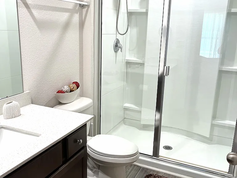 37 Rickenbacker Dr — Photo 18