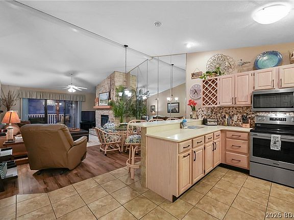 2nd image of 611 Lazy Days Rd #W11