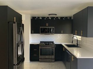 9911 S Dolomite Ln, Sandy, UT 84094