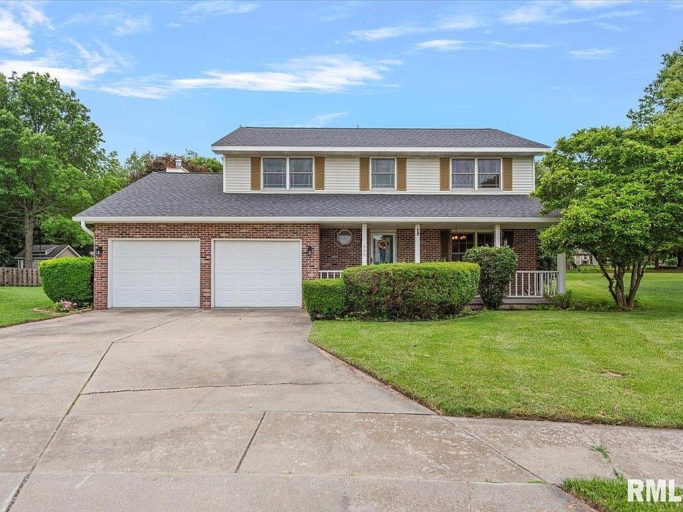 1st image of 900 Monarch Dr