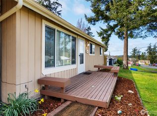 1661 NE 9th Ave, Oak Harbor, WA